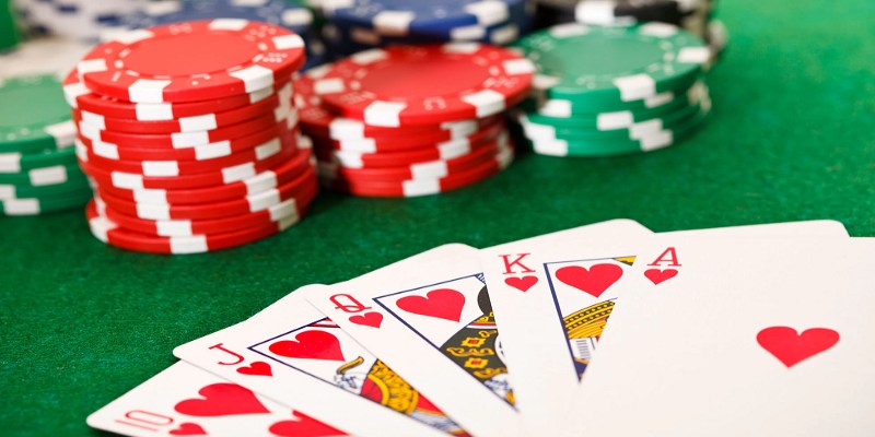 Khám Phá Chiến Lược Chơi Poker Hiệu Quả